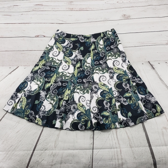 Saks Fifth Avenue Skirt Size 2 A Line Paisley Used - Picture 2 of 4